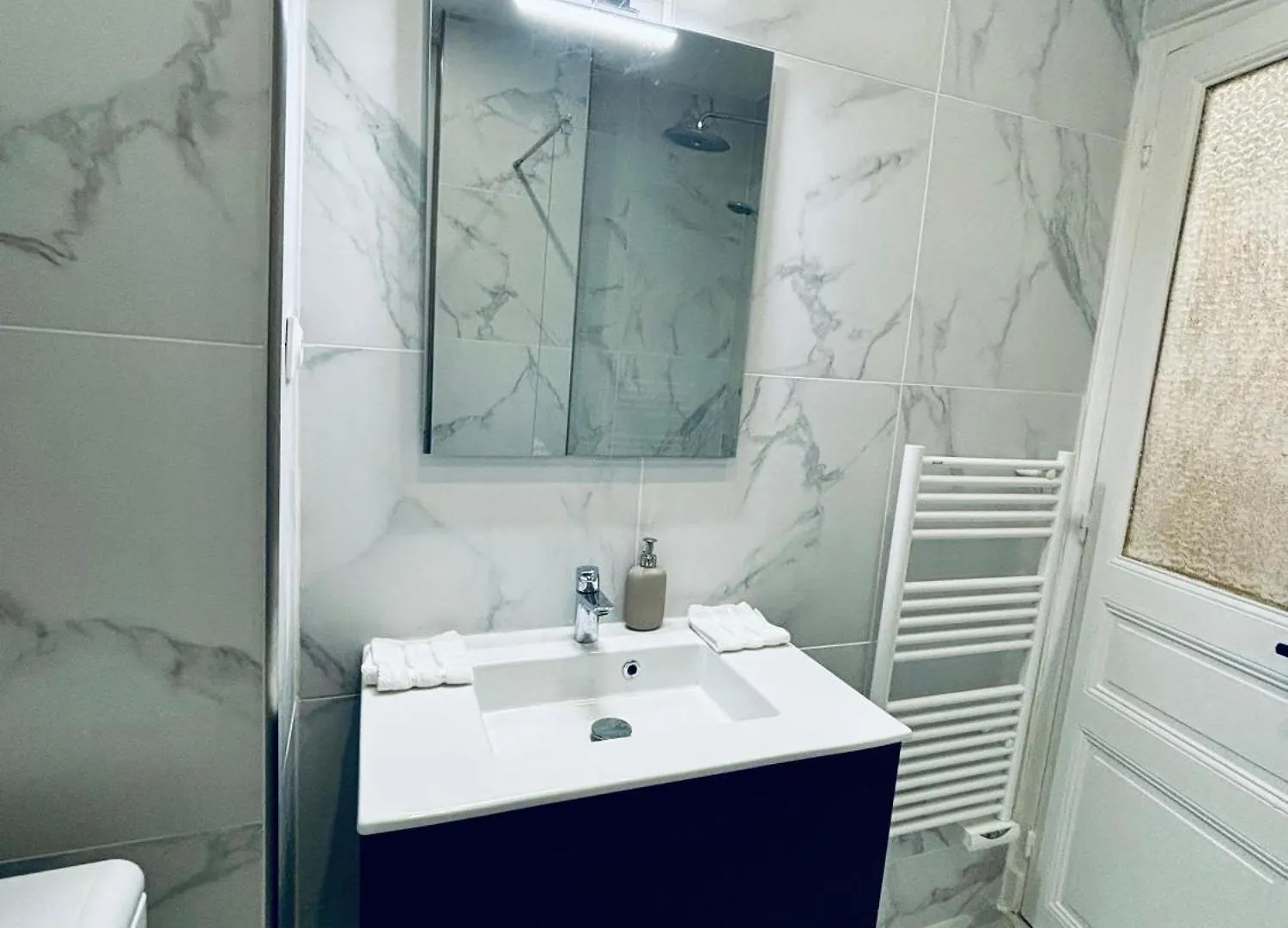 Apartment Chardon Lagache Paris