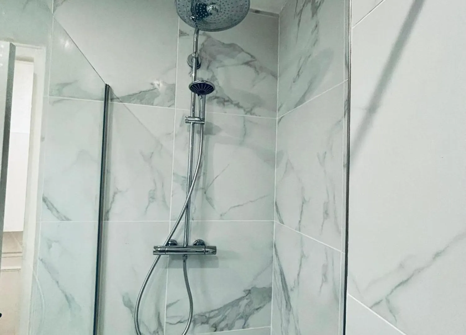 Chardon Lagache Apartman